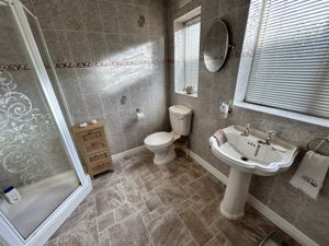 Photo 20- click for photo gallery